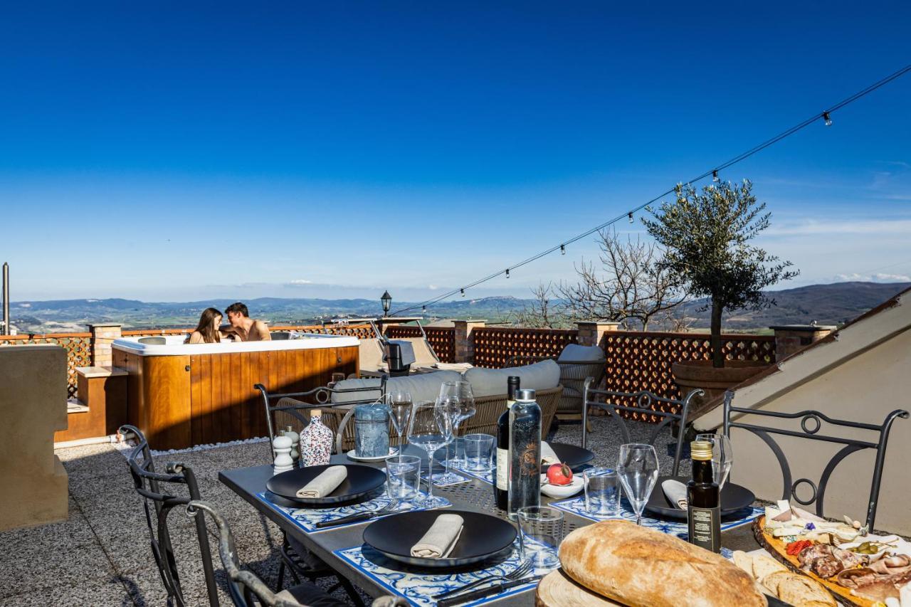 Agri Apartment La Terrazza La Ripadoro Chianni Exterior foto